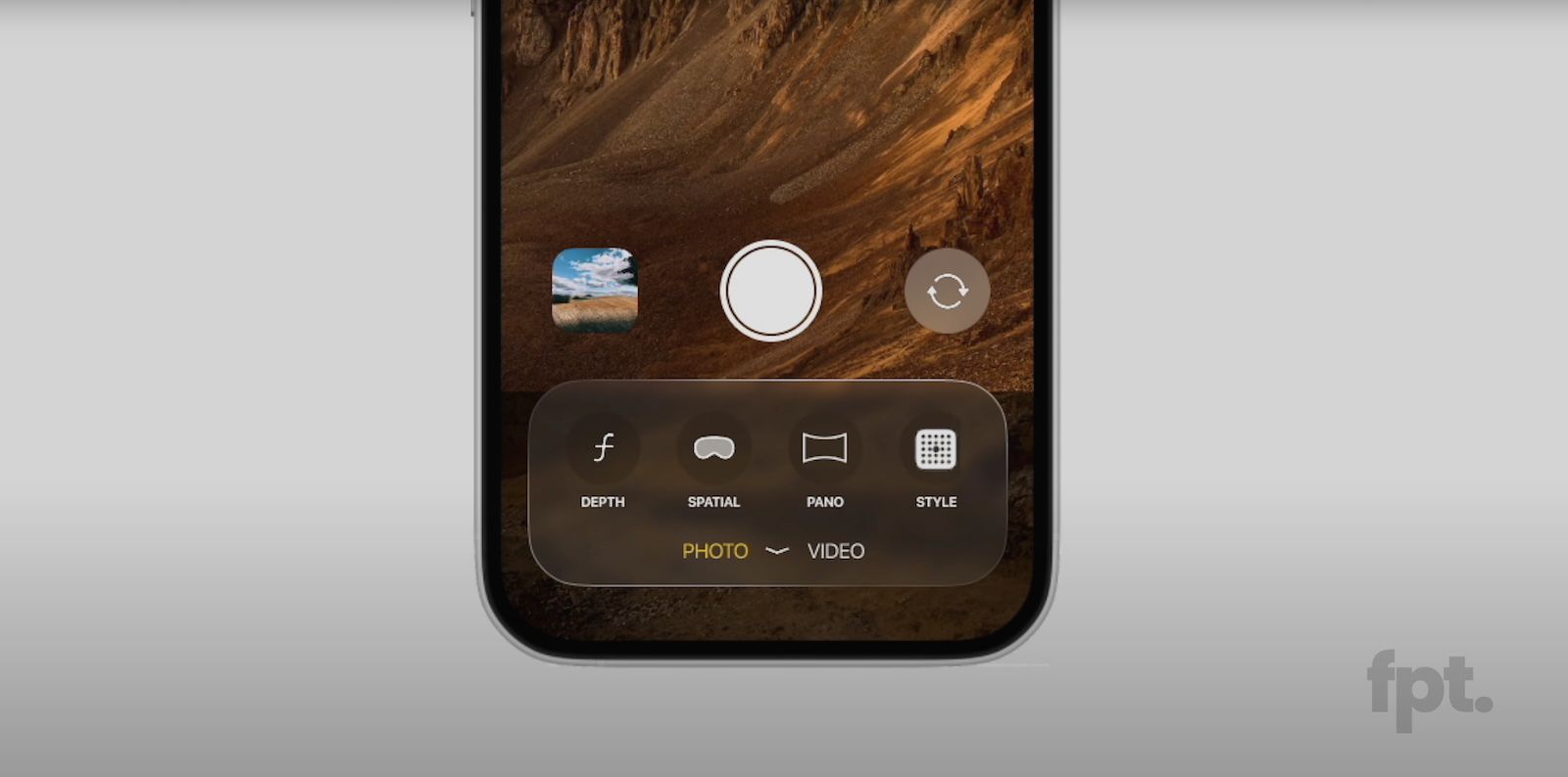 کانسپ آی او اس ۲۶ طراحی شده توسط Font Page Tech
A render of ‌iOS 26‌'s alleged redesigned Camera app, from Front Page Tech