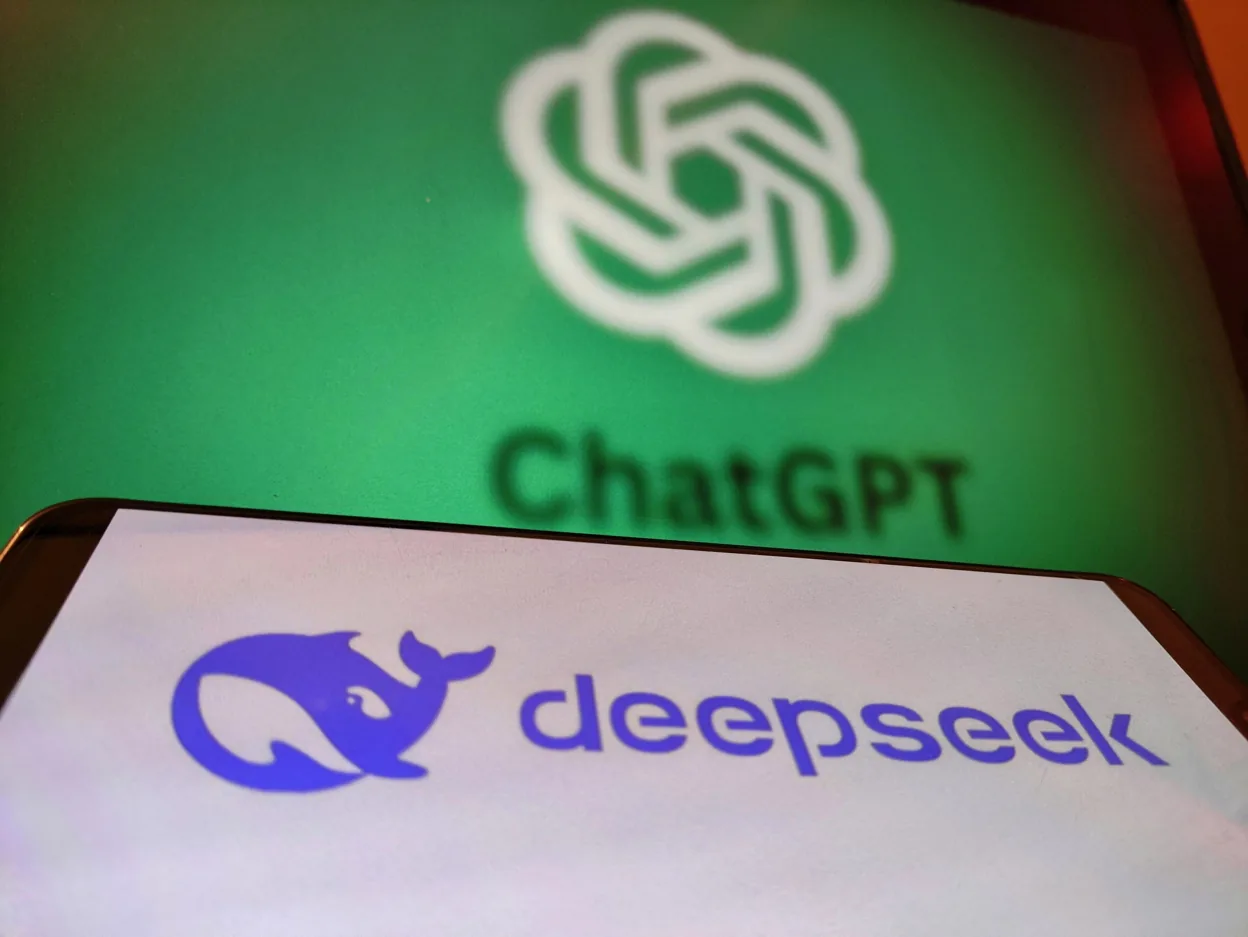 انتخاب نهایی بین DeepSeek و چت جی پی تی